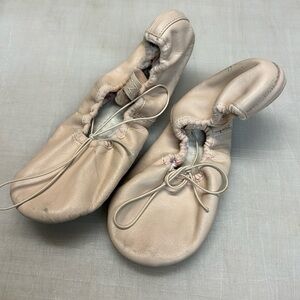 0824-02 Capezio Ballet Slippers